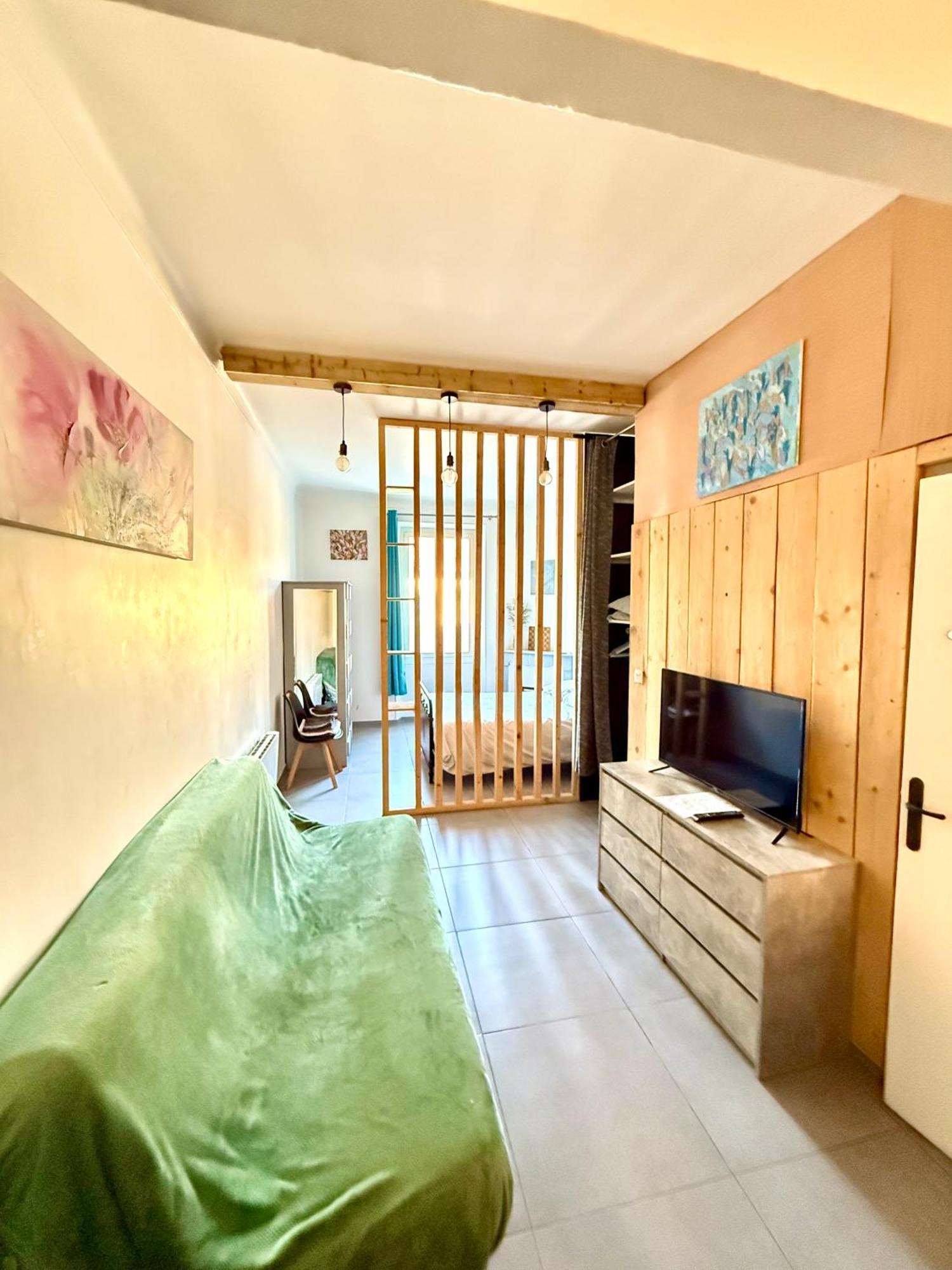Appartement Wood Desing Proche Cannes Ле-Канне Екстер'єр фото